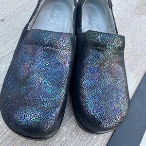 Alegria Multicolor Crackle Pattern Slip-Ons